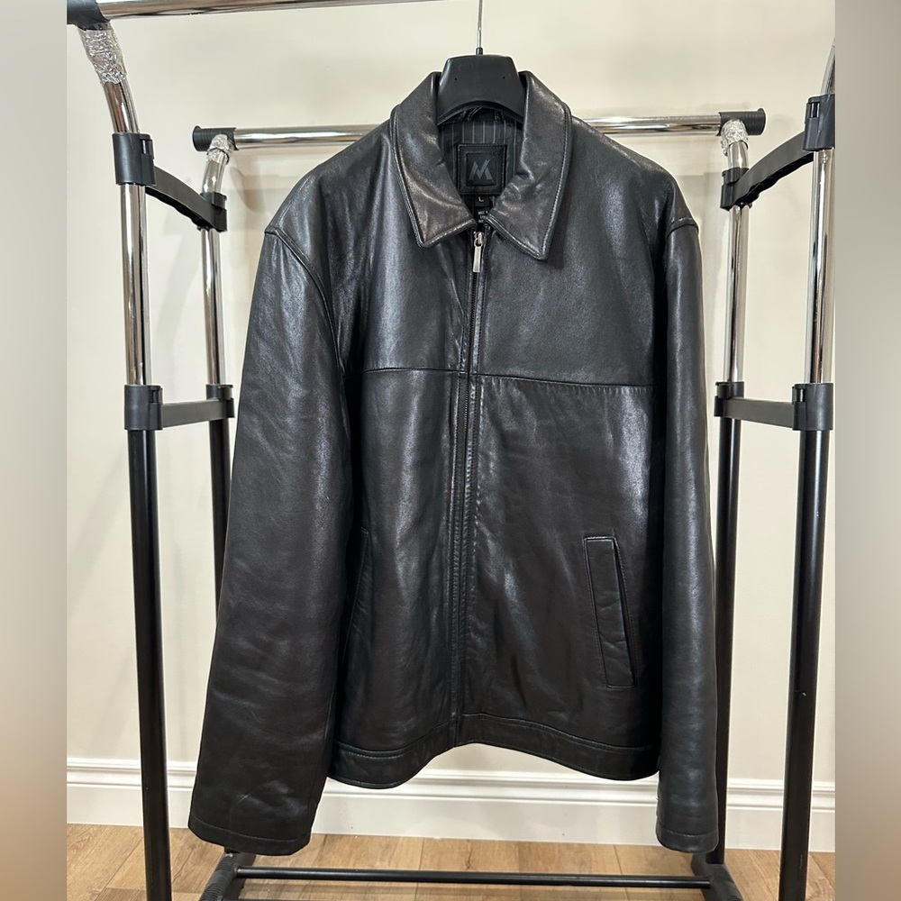Men’s Vintage Leather Jacket (Size L)